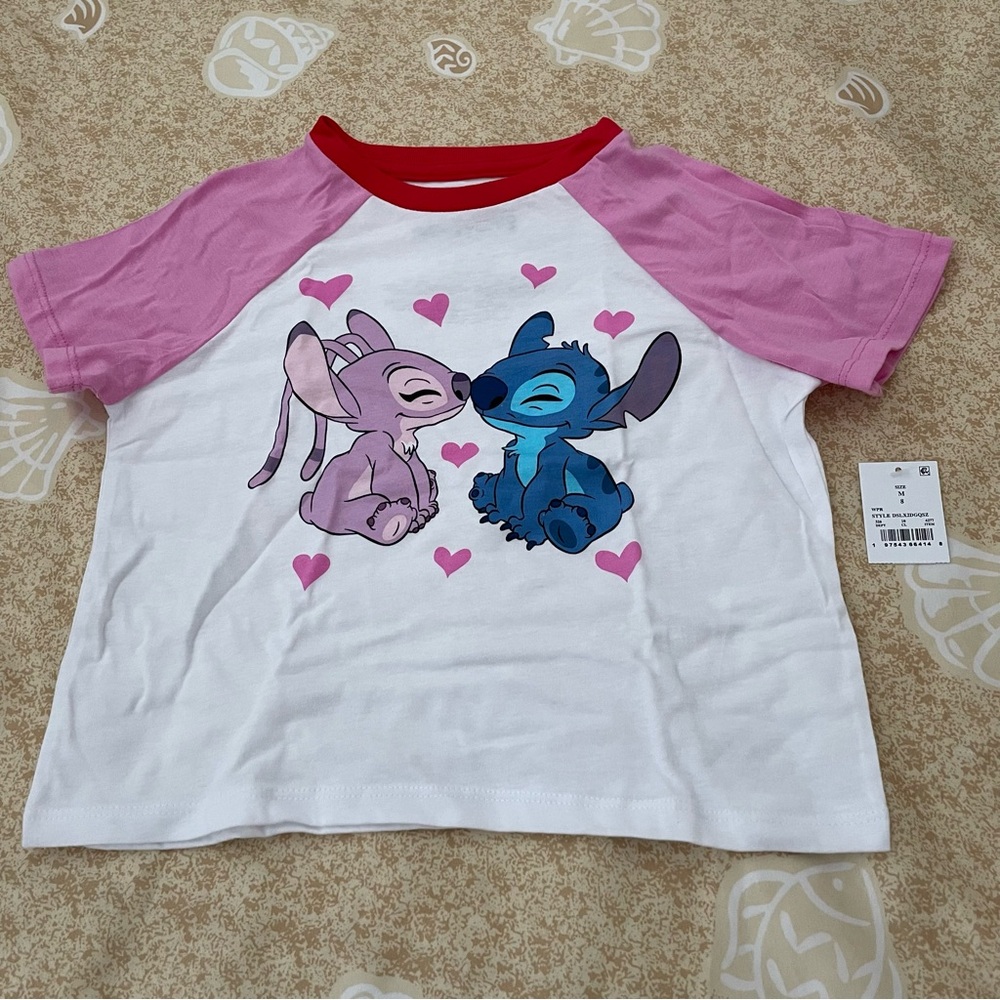 Girls’ Disney Stitch Raglan Graphic Tee Valentine’s Day Size Medium 8